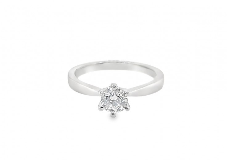 Pre-owned Platinum 0.60ct Diamond Solitaire Ring 