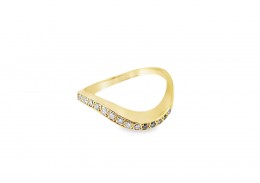 Pre-owned 18ct Yellow Gold Diamond Wave Band 