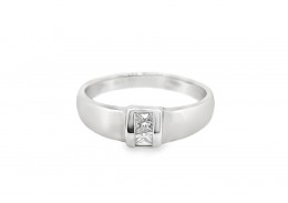 Pre-owned 14ct White Gold Diamond Ring