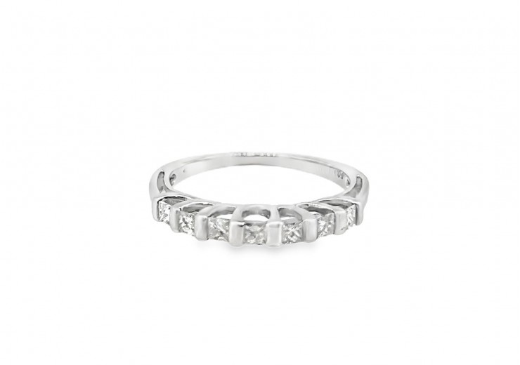 Pre-owned 18ct White Gold Diamond Eternity Ring 