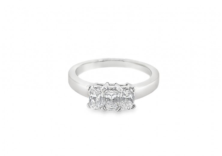 Pre-owned Platinum 0.89ct Trilogy Phoenix Diamond Ring 