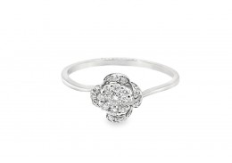 Pre-owned 9ct White Gold Diamond Cluster Ring 