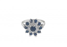 Pre-owned 18ct White Gold Sapphire & Diamond Cluster Ring