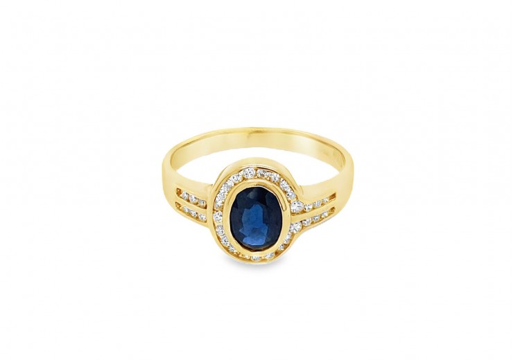 Pre-owned 14ct Yellow Gold Sapphire & Diamond Ring