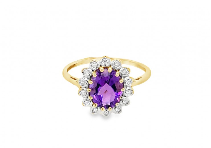 Pre-owned 9ct Yellow Gold Amethyst & Diamond Cluster Ring