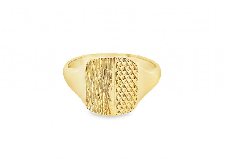 Pre-owned 9ct Yellow Gold Patterned Signet Ring