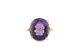 Pre-owned 14ct Yellow Gold Oval Amethyst Ring 