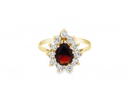 Pre-owned 9ct Yellow Gold Garnet & Cubic Zirconia Ring