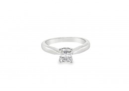 Pre-owned 18ct White Gold 0.50ct Millennium Diamond Solitaire Ring 