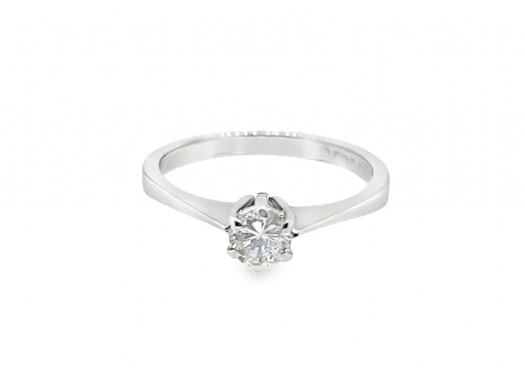 Pre-owned 18ct White Gold 0.30ct Diamond Solitaire Ring 