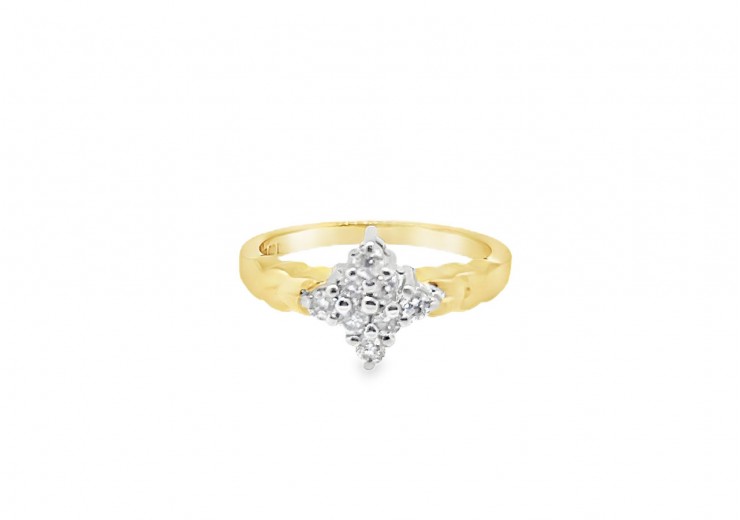 Pre-owned 18ct Yellow Gold 0.25ct Diamond Ring 