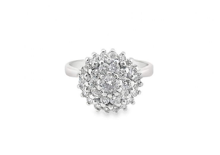 Pre-owned 18ct White Gold Diamond Cluster Ring 