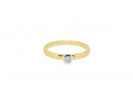 Pre-owned 18ct Yellow & White Gold Single Set Diamond Ring 