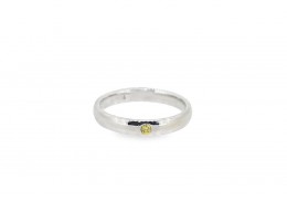 Pre-owned 18ct White Gold Single Set Yellow Diamond Ring