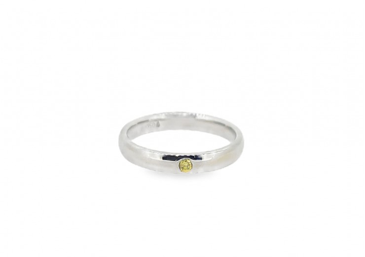 Pre-owned 18ct White Gold Single Set Yellow Diamond Ring