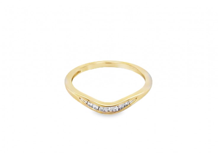 Pre-owned 9ct Yellow Gold Diamond Wishbone Ring