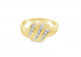 Pre-owned 14ct Yellow Gold Diamond Ring