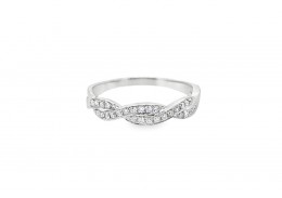 Pre-owned Platinum Diamond Cross Over Ring 