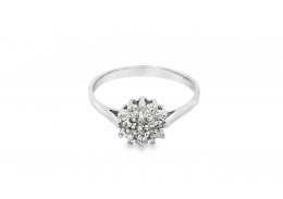 Pre-owned 9ct White Gold Diamond Cluster Ring 