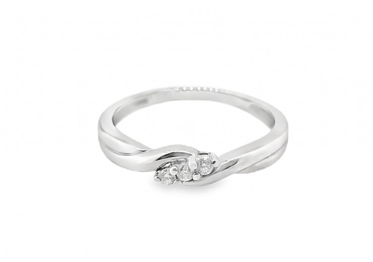 Pre-owned 9ct White Gold Three Diamond Twist Ring 