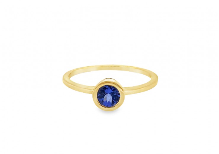 Pre-owned 9ct Yellow Gold 0.56ct AA Tanzanite Ring 